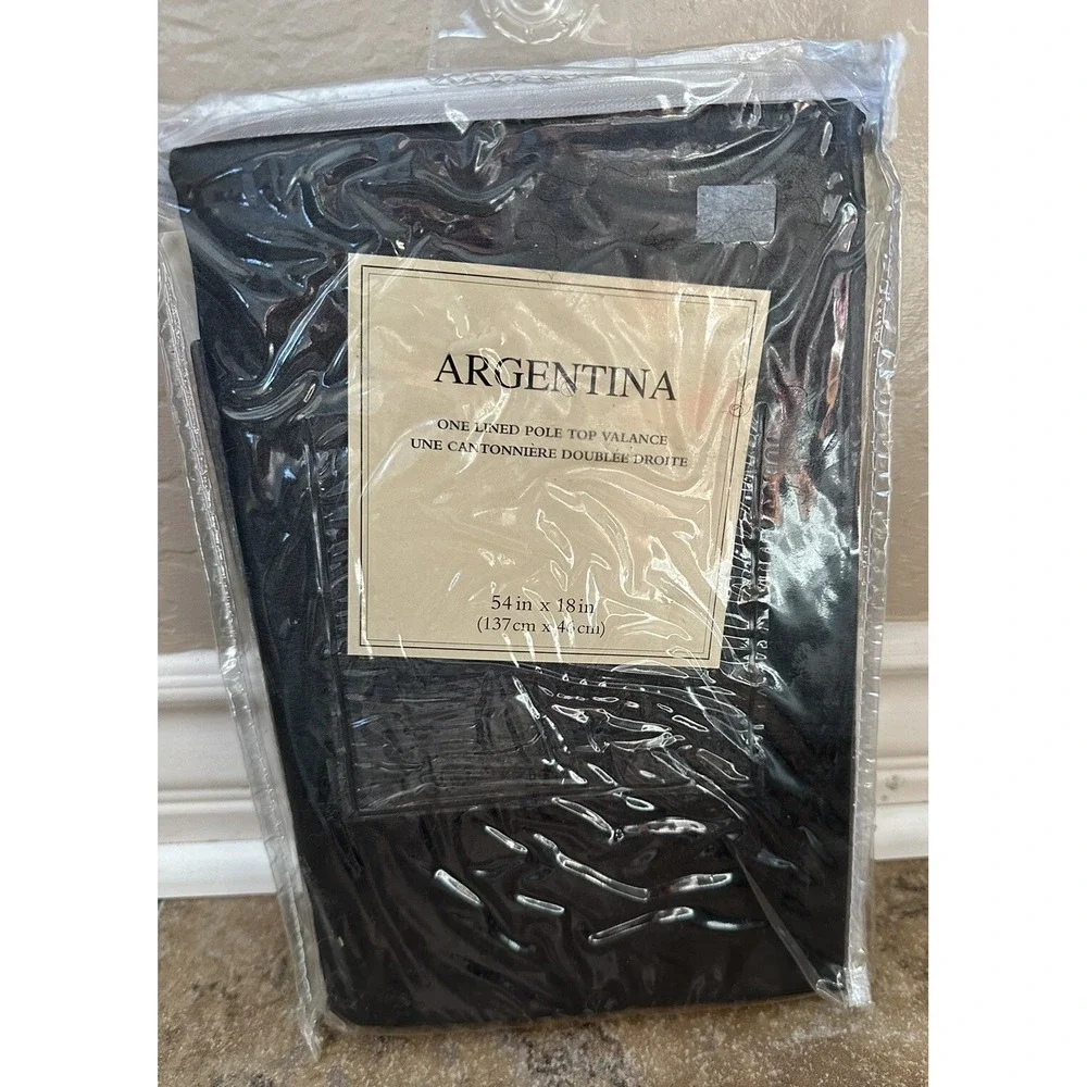 Peri Argentina 54'' x 18'' Lined Pole Top Valance in Peacock